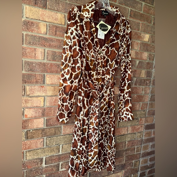 Lynn Richie Vintage NWT Crinkle Silk Giraffe Print Dress Prop Button Up Small - Picture 6 of 12